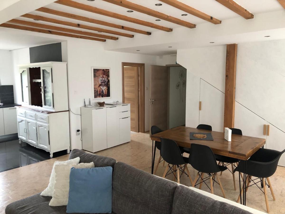 Apartman Kaja Zagreb Bagian luar foto