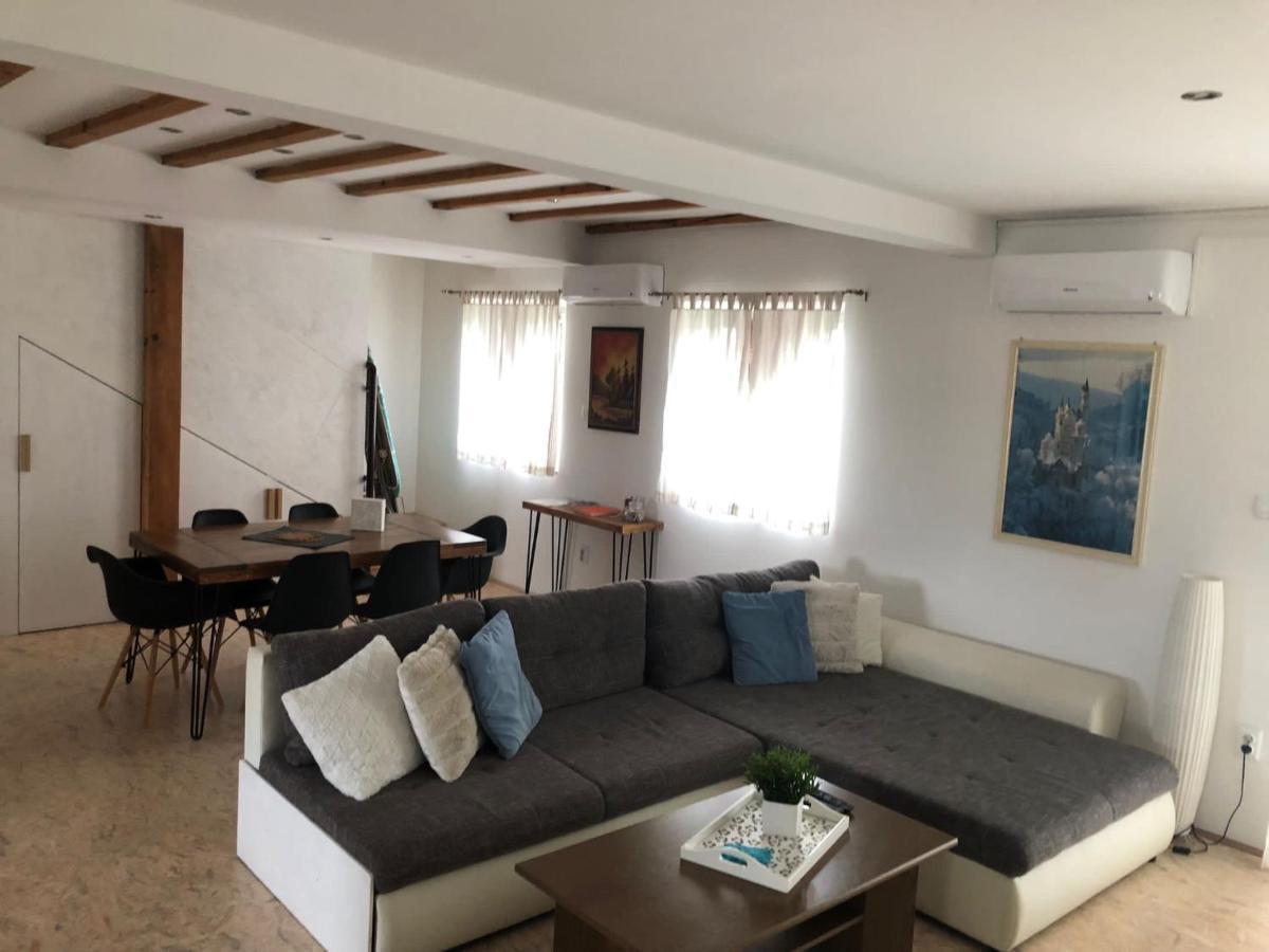 Apartman Kaja Zagreb Bagian luar foto